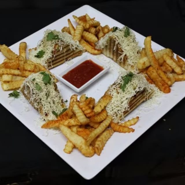 Bahubali Sandwich.